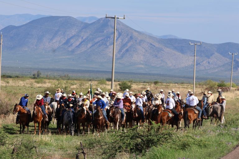 la20onza20mtb20y20el20desfile20de20la20xxxi20cabalgata20villista2028429