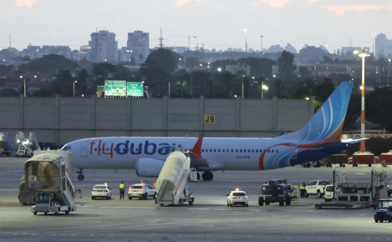 avion-de-flydubai-que-aterrizo-de-emergencia-en-arabia-saudita