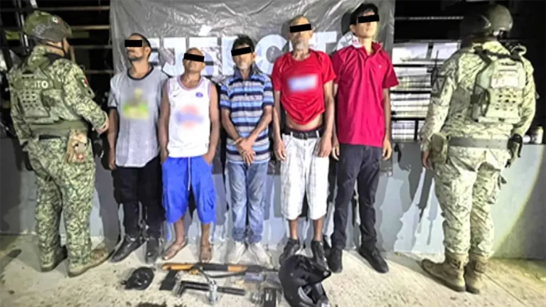 detencion-de-5-personas-con-armas-y-explosivo-en-mazatlan-por-el-ejercito-d0cbc35e-focus-min0-1-0-56-1200-675