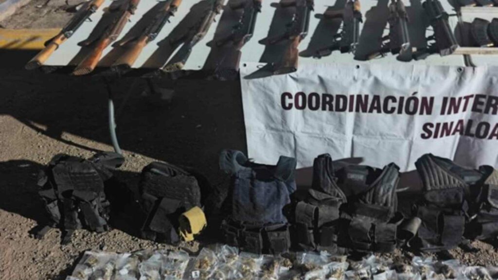 detienen-a-nueve-personas-y-aseguran-armas-y-droga-en-culiacan-2-1024x576-1 Detienen a nueve personas y aseguran armas y droga en Culiacán - detienen-a-nueve-personas-y-aseguran-armas-y-droga-en-culiacan-2-1024x576