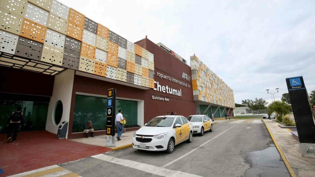 entra-en-vigor-seccion-aduanera-en-aeropuerto-de-chetumal-1-1024x576-1 Entra en vigor sección aduanera del Aeropuerto de Chetumal - entra-en-vigor-seccion-aduanera-en-aeropuerto-de-chetumal-1-1024x576