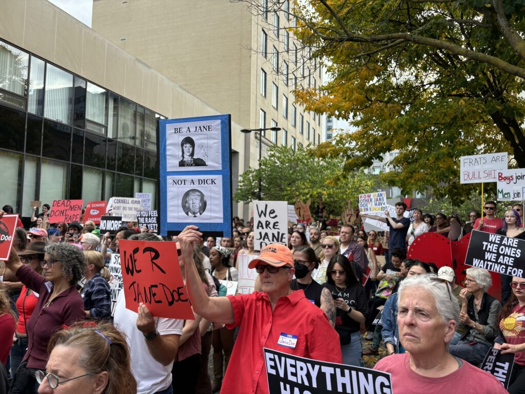 98d53274db64629502e9b1773557a7c3835135ebw-1024x768-1 Una ola roja clama contra la violación en Cornell y exige la dimisión de su directiva - 98d53274db64629502e9b1773557a7c3835135ebw-1024x768