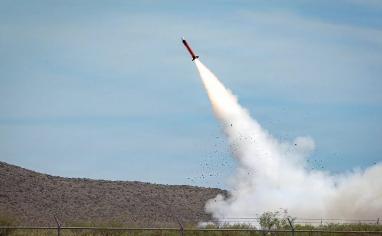 acuerdan-boeing-y-lockheed-martin-acelerar-la-produccion-de-sistemas-para-misiles-patriot