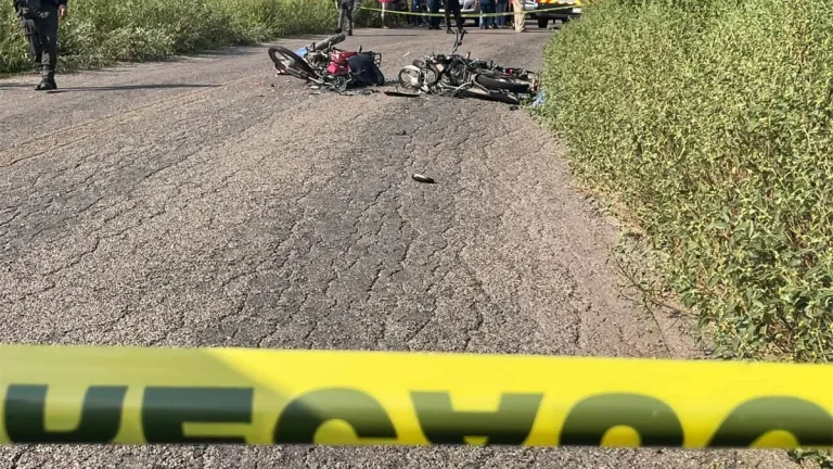 dos-hombres-fallecen-en-accidente-de-motocicletas-en-angostura-a4ba5586-focus-0-0-1200-675