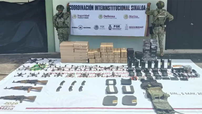 ejercito-mexicano-asegura-15-drones-y-40-artefactos-explosivos-en-el-rosario-0662b38b-focus-0-0-1200-675