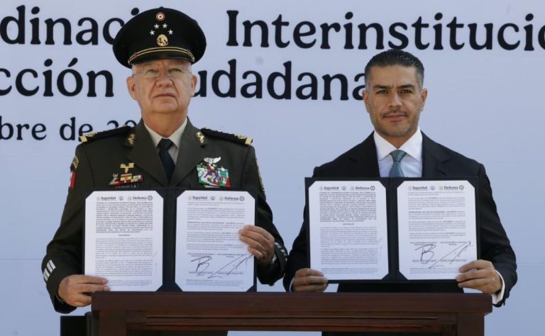 firma-de-convenio-entre-la-defensa-y-sspc-para-dar-a-la-guardia-nacional-acceso-a-la-plataforma-central-de-inteligencia