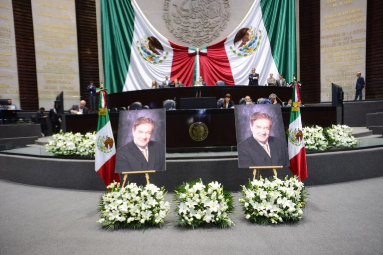 francisco-garfias-diputados-homenaje