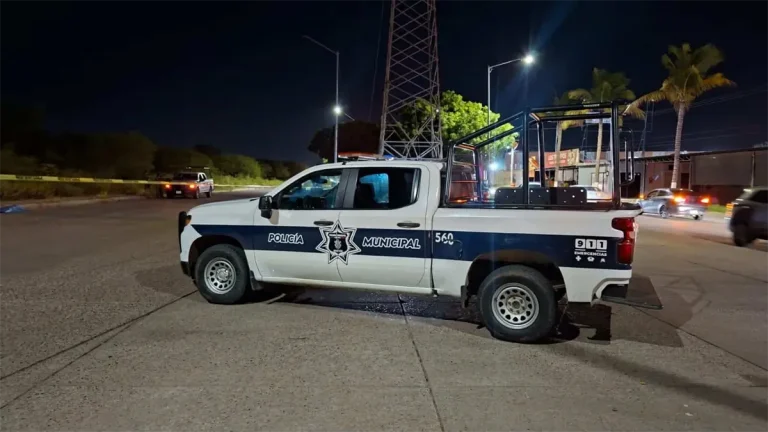 hombre-sin-vida-con-huellas-de-violencia-hallado-en-avenida-cristobal-colon-4ecdb18d-focus-0-0-1200-675
