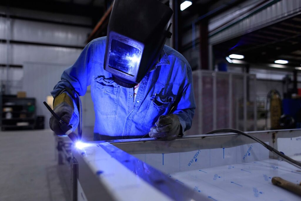 mexico-triplica-la-creacion-mensual-de-empleos-en-septiembre-casi-129-mil-nuevo-record-historico-2-1024x683-1 México triplica la creación mensual de empleos: casi 129 mil, nuevo récord histórico - mexico-triplica-la-creacion-mensual-de-empleos-en-septiembre-casi-129-mil-nuevo-record-historico-2-1024x683