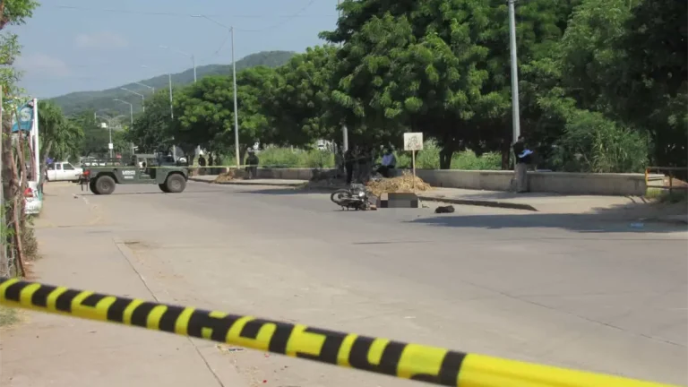 motociclista-ejecutado-en-la-foresta-mazatlan-tercer-ataque-del-dia-b2e535e9-focus-0-0-1200-675