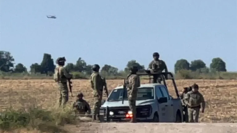 operativo-en-bamoa-civiles-armados-perseguidos-en-guasave-y-hallan-camionetas-ba678ecd-6862a5d4-focus-0-0-1200-675