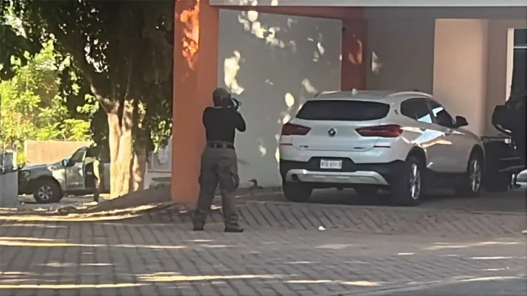 operativo-militar-en-culiacan-siete-detenidos-y-armas-aseguradas-a730ac86-focus-0-0-1200-675