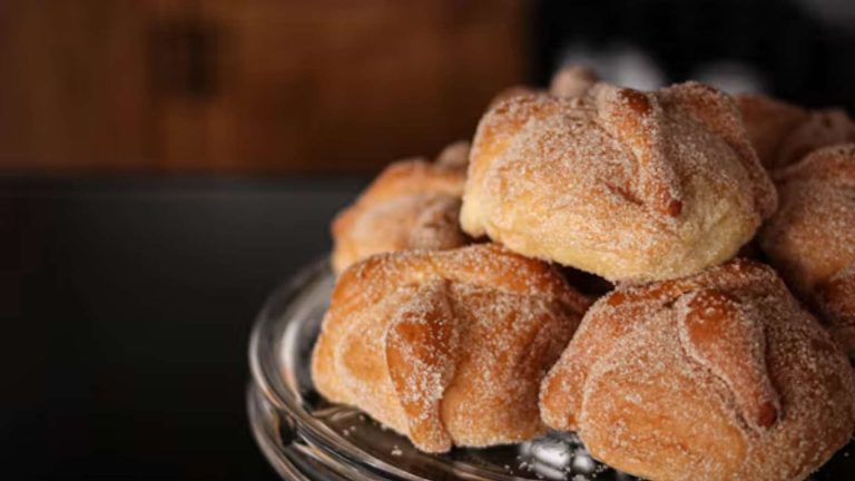pan-de-muerto