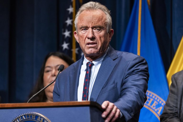 robert-f-kennedy-vacunas