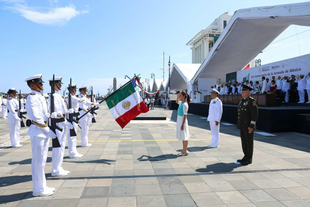 Sheinbaum destaca actuación de Fuerzas Armadas al celebrar 205 años de la Armada de México - whatsapp-image-2026-10-04-at-123433-pm-1-1024x683