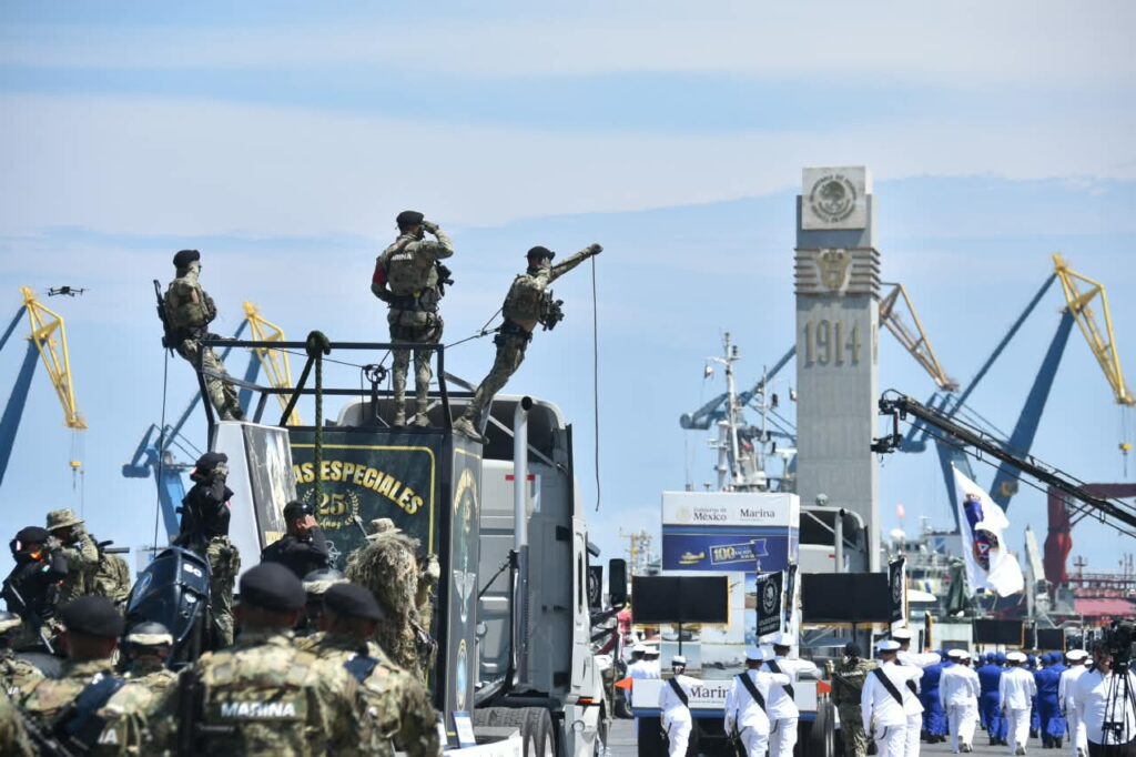 whatsapp-image-2026-10-04-at-21900-pm-1024x682-1 Así fue el desfile por el 205 aniversario de la Armada de México - whatsapp-image-2026-10-04-at-21900-pm-1024x682